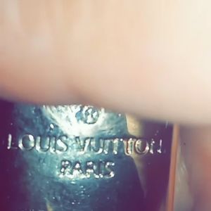 Louis Vuitton lock necklace